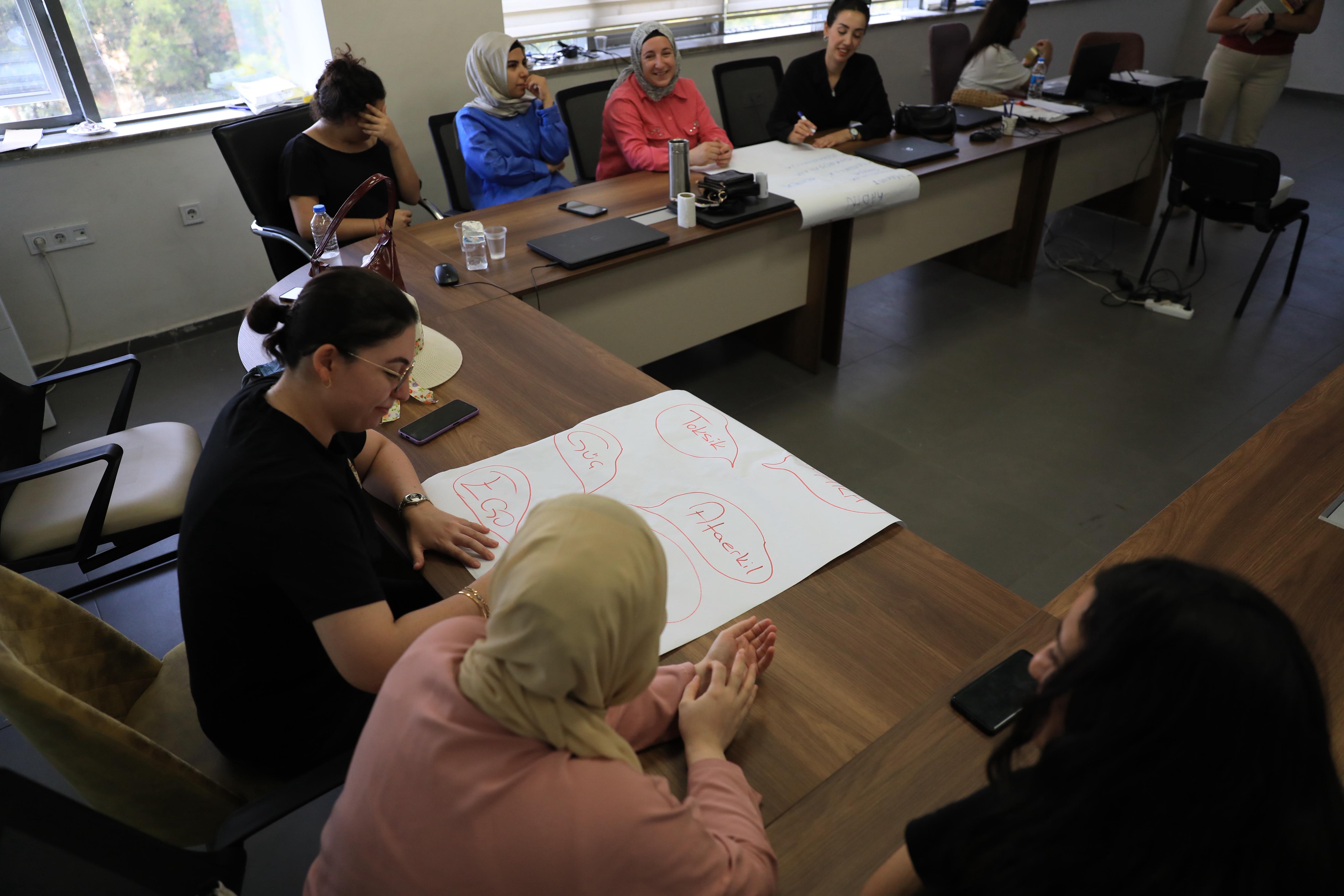 Kadınlar Atölyesi'nde 