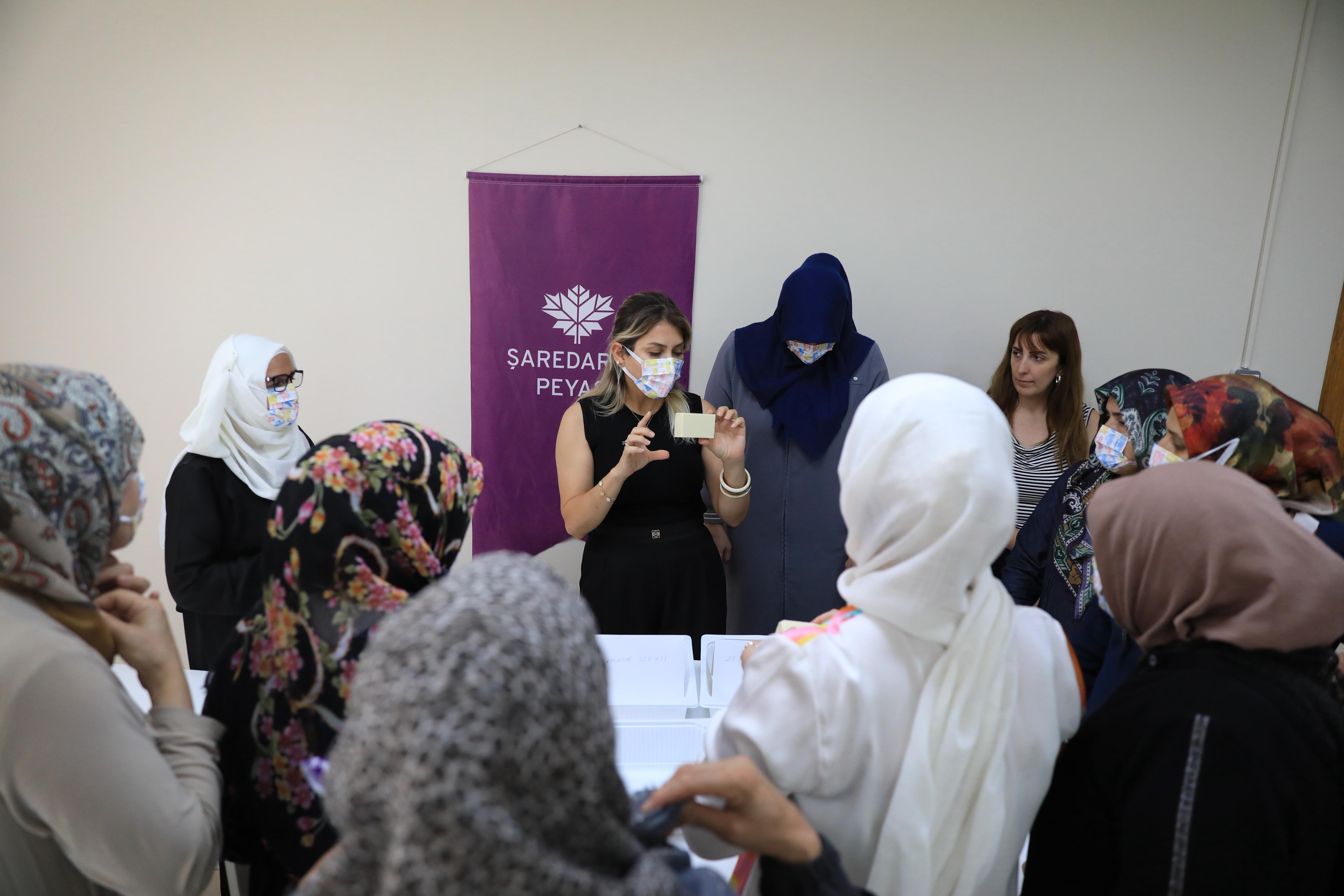 Doğal Deterjan Atölyesinde Sağlık ve Dayanışma