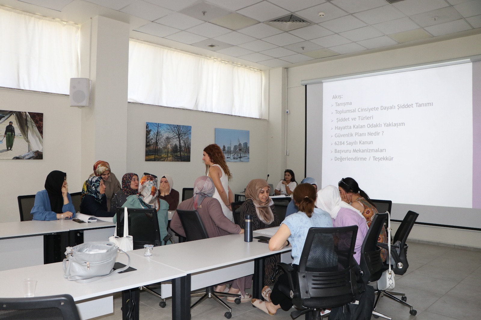 Kadınlara yönelik toplumsal cinsiyet eşitliği atölyesi düzenlendi