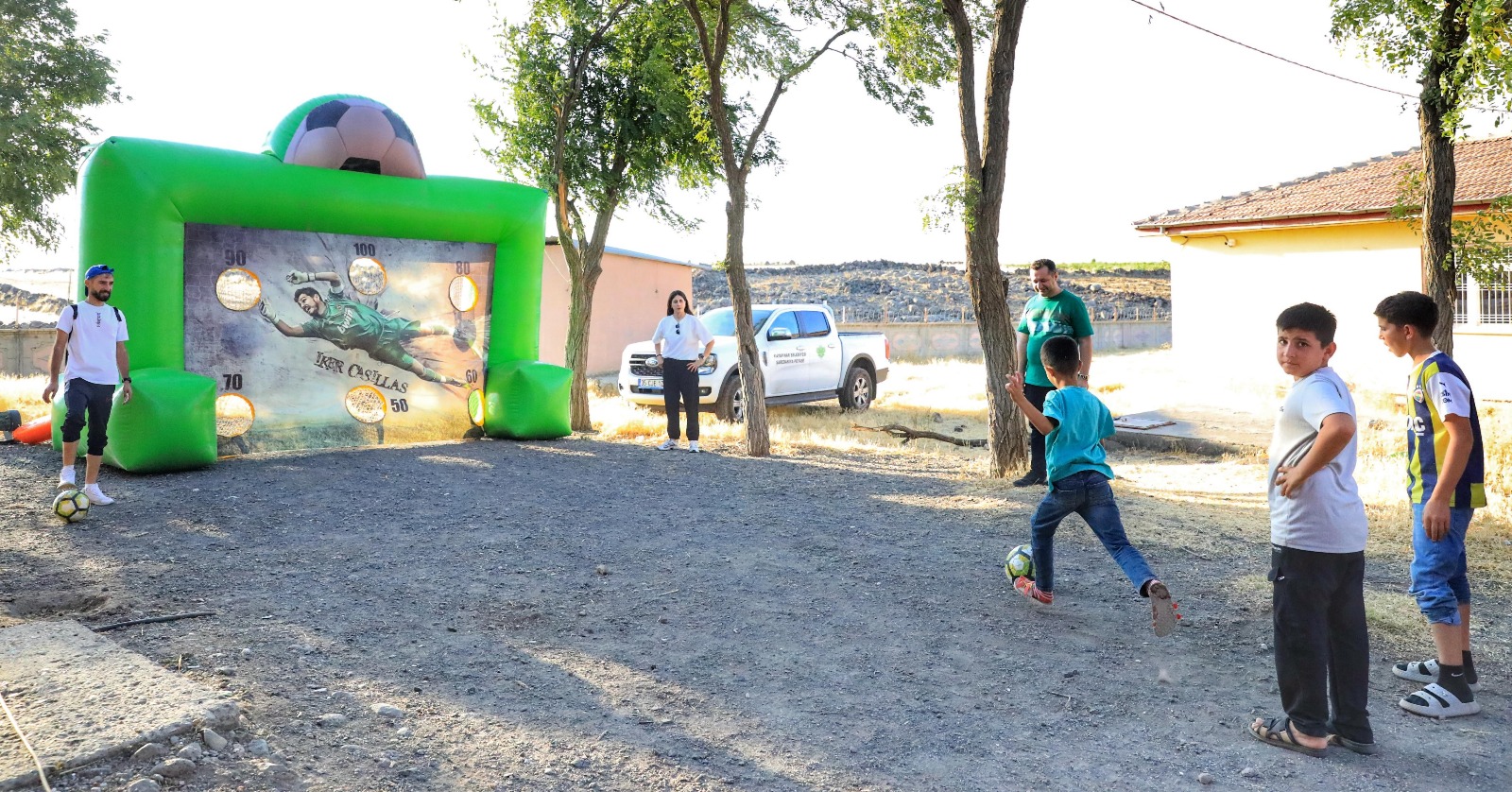 Köy çocuklar için unutulmaz bir gün 