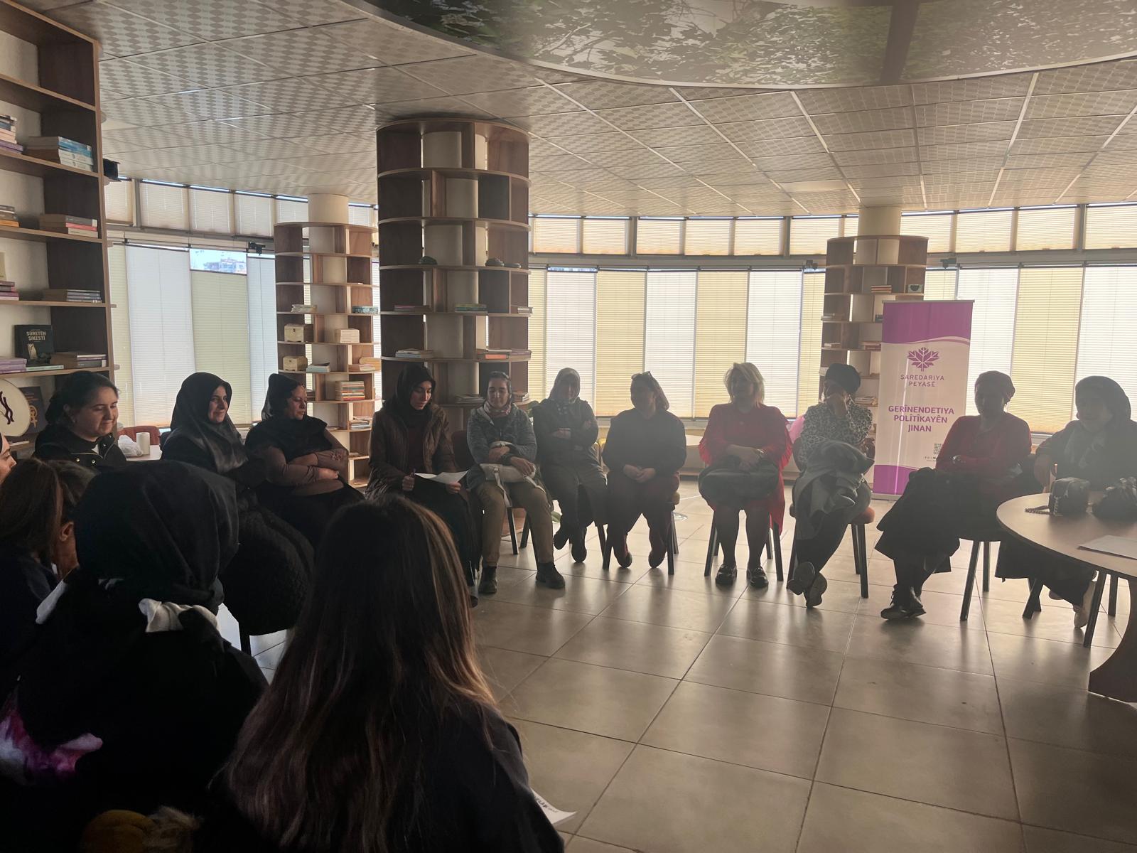 Kayapınar'da Kadın Çalışanlara Yönelik Farkındalık Atölyeleri Başladı