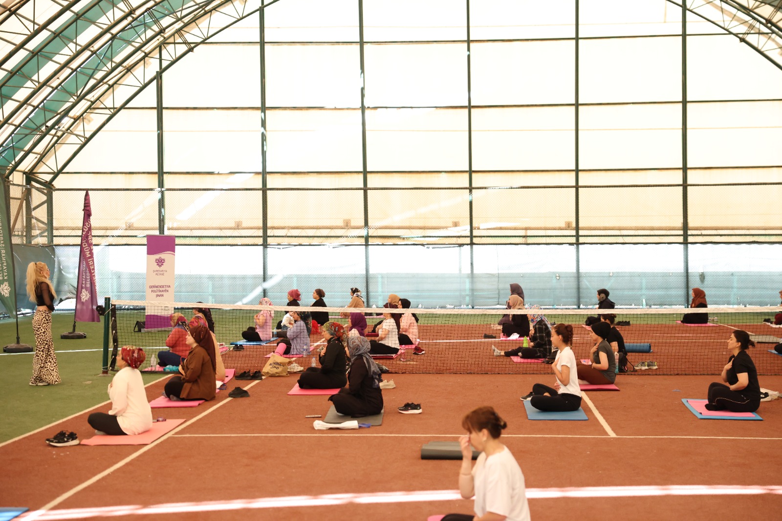 Kayapınar'da Kadınlar Yoga Etkinliğinde Buluştu