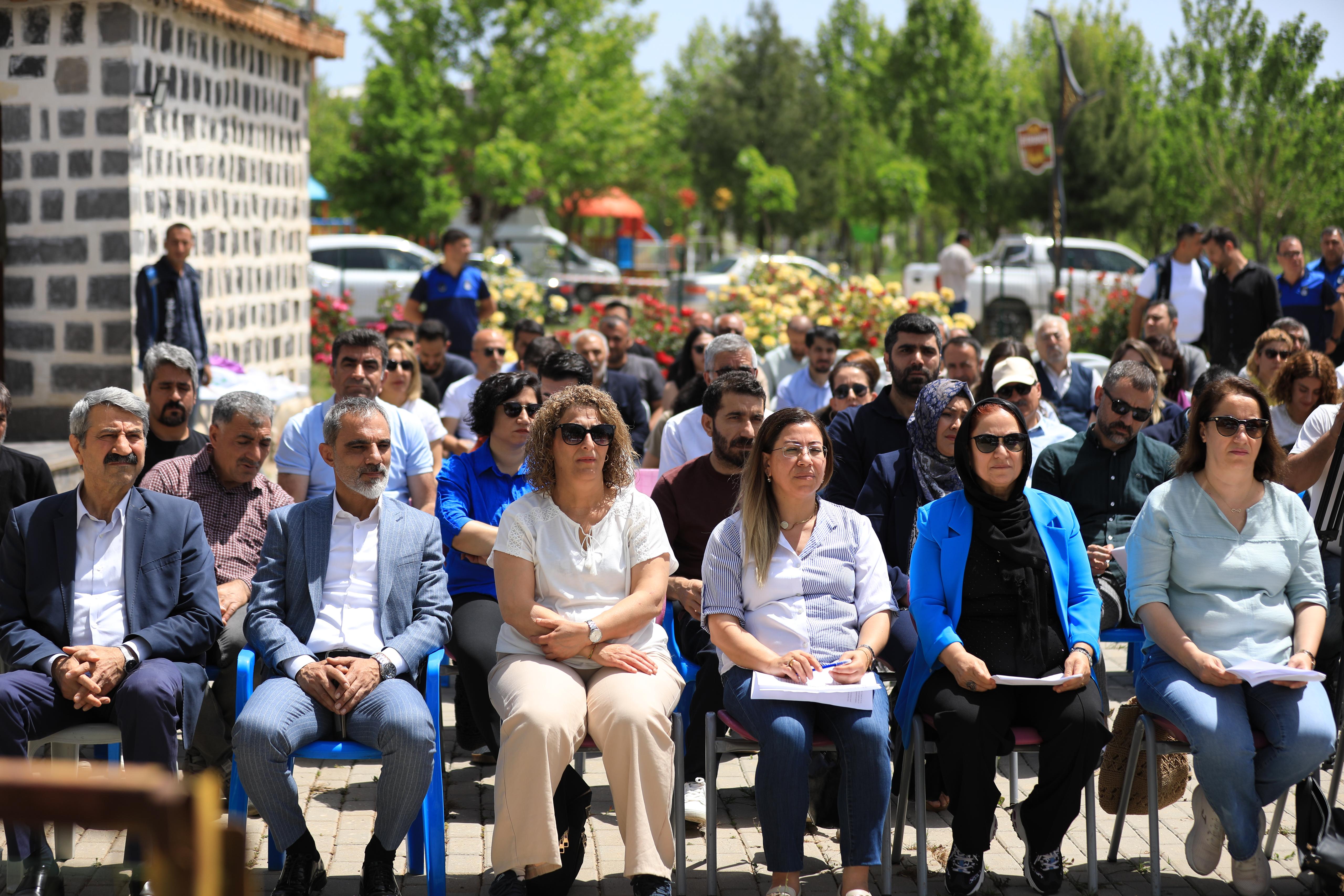 Halka açık mecliste, Hani ve Sırtköy belediyeleri için önemli kararlar